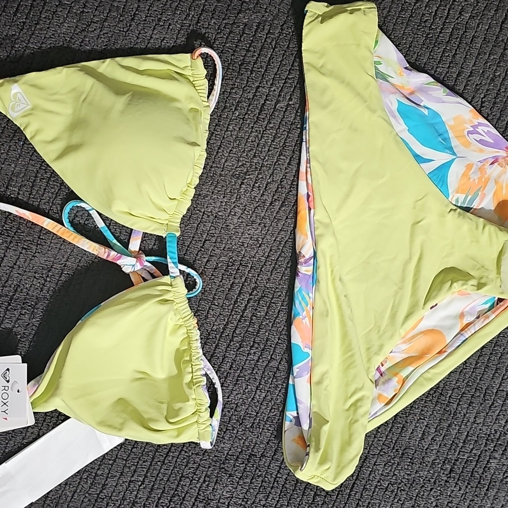 Roxy Multicolor Floral Bikini Set - Picture 6 of 10